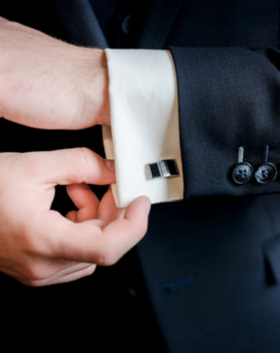 Building a Versatile Wardrobe: Essential Tips for Fashion-Conscious Men