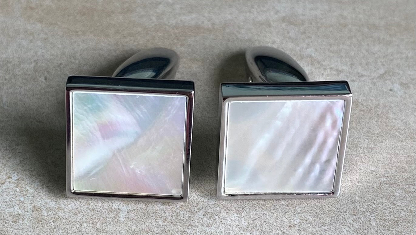 Square Mother of Pearl (Nacre) Smart Cufflinks