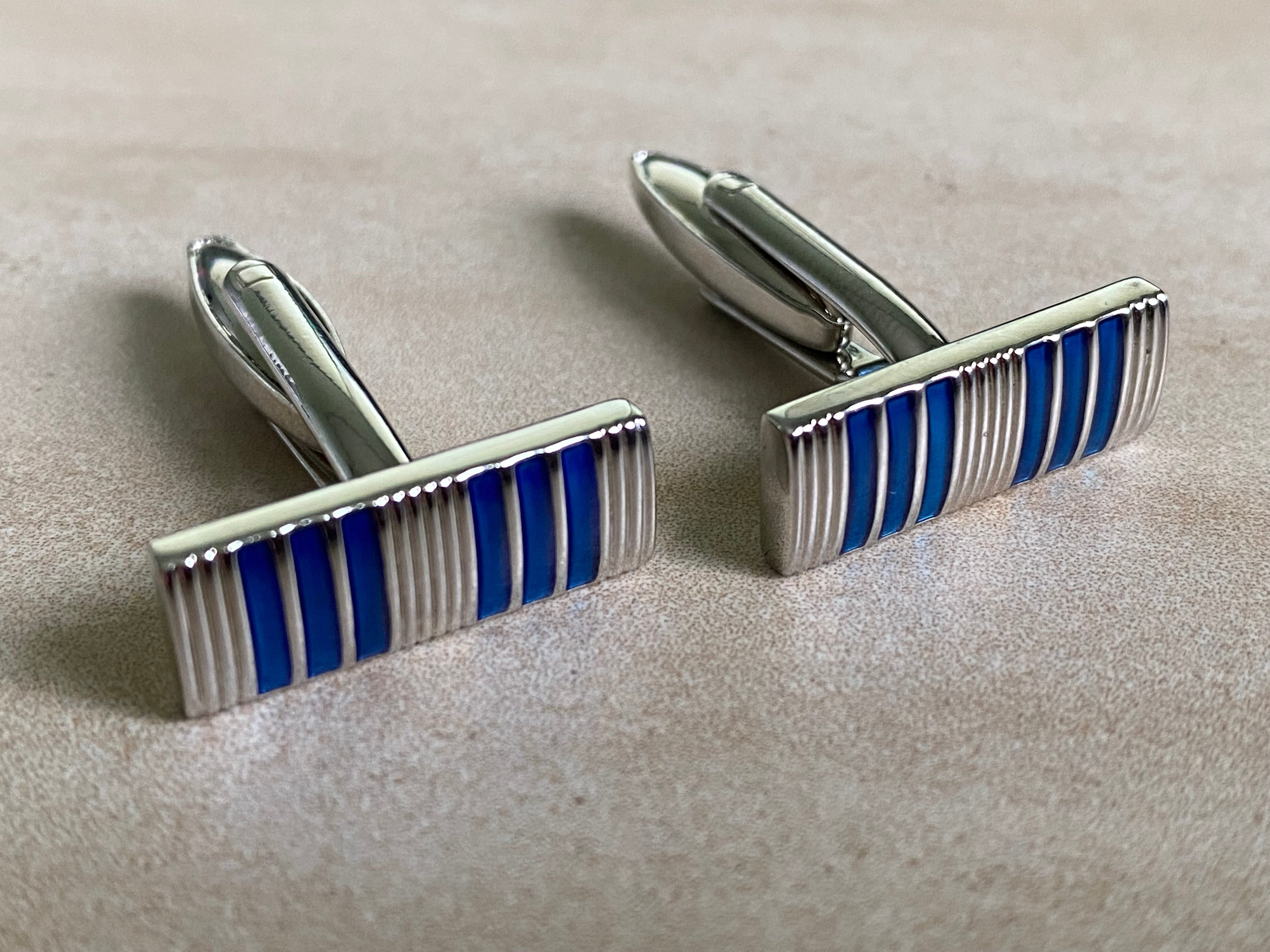 Silver effect blue rectangular cufflinks