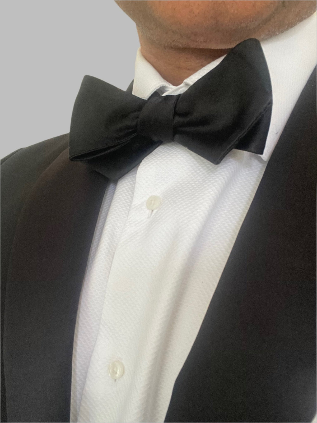 DAPPER ESSENTIALS - Black Self - Tie Diamond point Bowtie