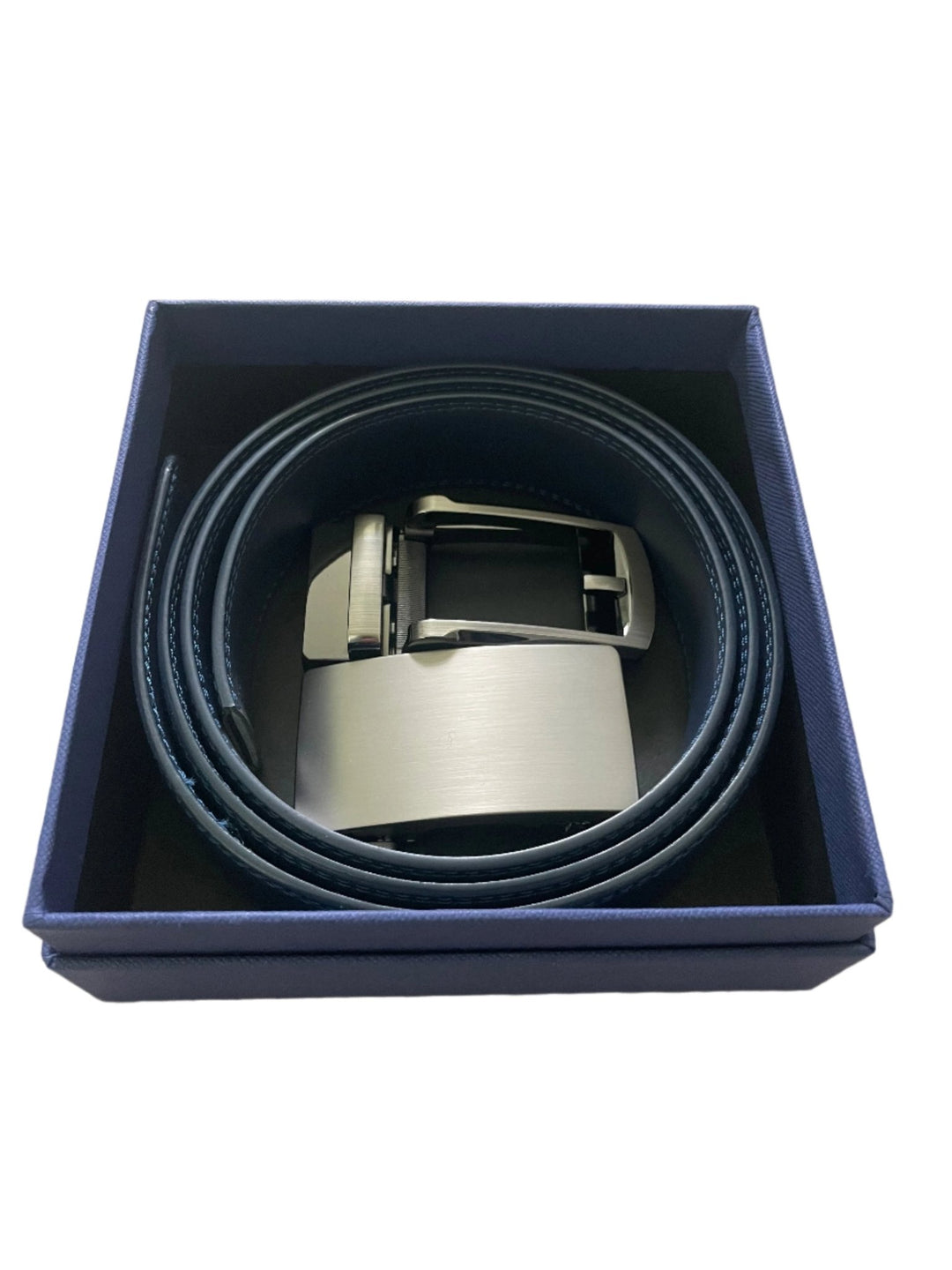 Blue Leather Ratchet Belt - Two Buckles for Stylish Security  display picture 2